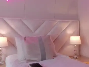 Angie__x  live sex cam