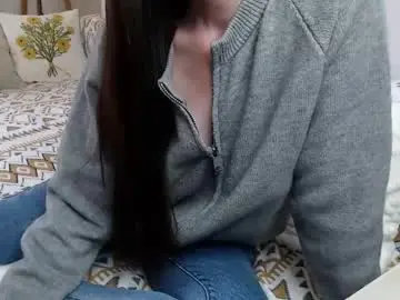 Cuteemouse  live sex cam