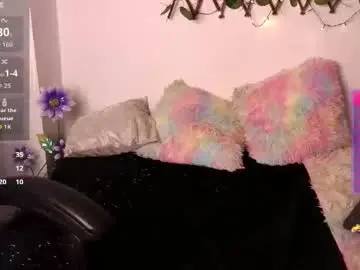 Embereyes_999  live sex cam