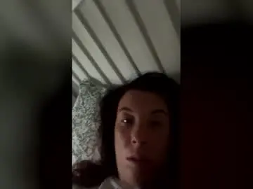 Joanarios  live sex cam