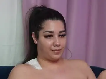 Juliacoral  live sex cam