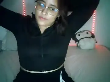 Ladyvelvet08  live sex cam
