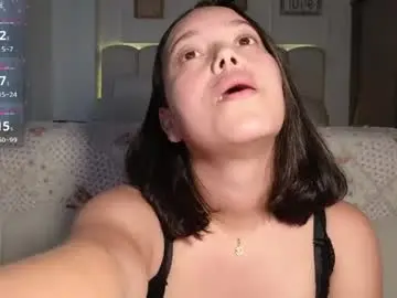 Milabritton1  live sex cam