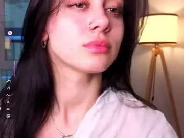 Milanaluxe  live sex cam