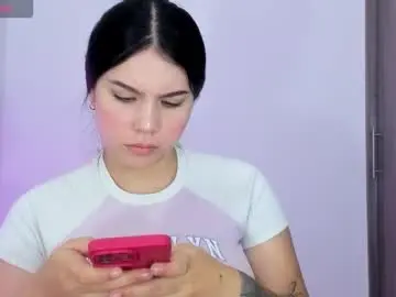 Natasha_su  live sex cam