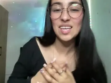 Queenbyte_18  live sex cam