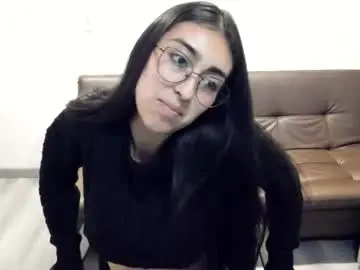 Queenbyte_18  live sex cam