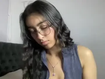 Queenbyte_18  live sex cam