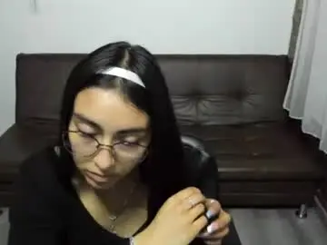 Queenbyte_18  live sex cam