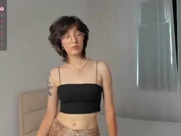 Roseleekantz  live sex cam