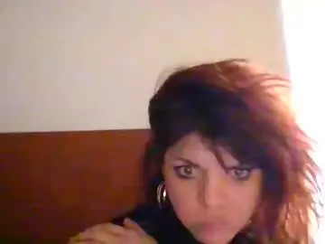 Rukkiaa  live sex cam