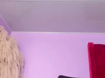 Shanelle7  live sex cam