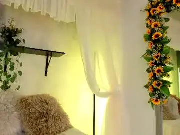 Tanialarsen  live sex cam