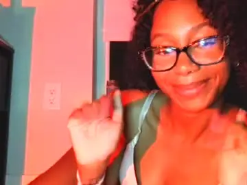 Thestellacoraline  live sex cam