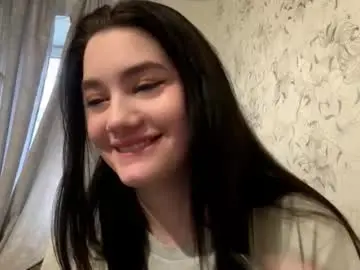 Yevetterousse  live sex cam