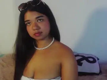Zafiro_evans  live sex cam