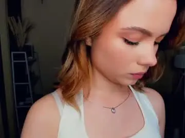Ashaevins  live sex cam