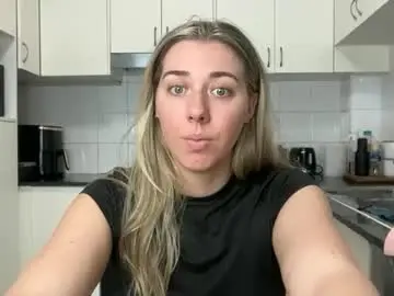 Aussielulu  live sex cam