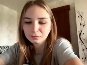 Benitameloy  live sex cam