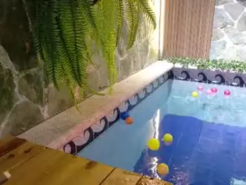 Carrie_gb  live sex cam