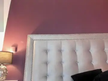 Claudyowen  live sex cam