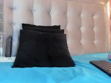 Claudyowen  live sex cam