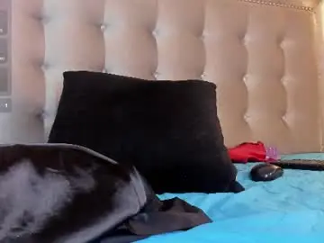Claudyowen  live sex cam