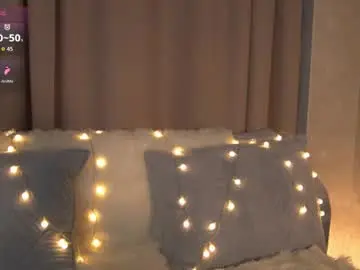 Cruelcutie  live sex cam