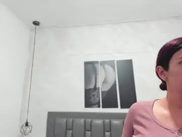Dakota_roussee  live sex cam