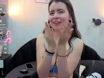 Dovemullerr2  live sex cam