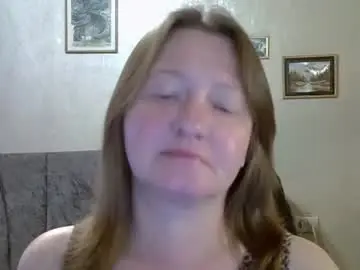 Helgacharming  live sex cam