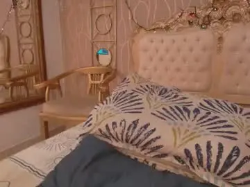 Katybrowns  live sex cam