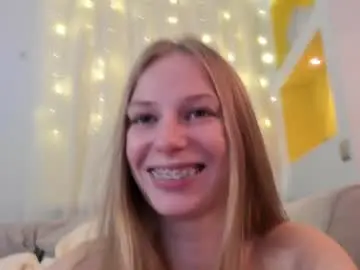 Magic_couple13  live sex cam