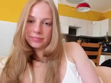 Magic_couple13  live sex cam