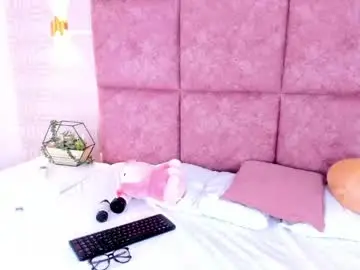 Nathalieross1  live sex cam