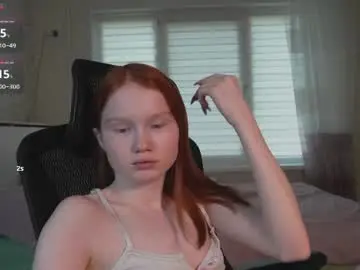 Nellie_baby  live sex cam