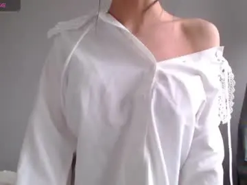 Niufrommacau  live sex cam