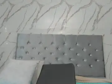 Nymphomania9599  live sex cam