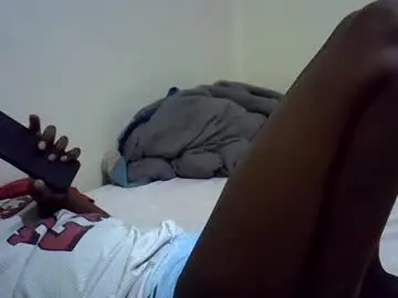 Precious_nesh  live sex cam