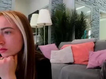 Reina_cummings  live sex cam