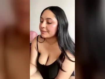 Siena_kai  live sex cam