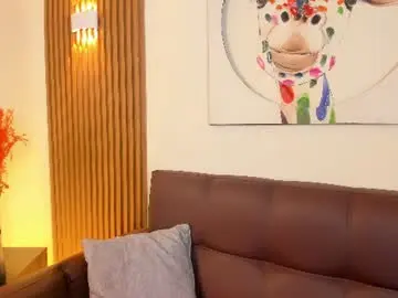 Valecute_  live sex cam