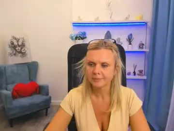 Agathaklouin  live sex cam