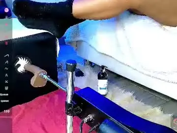 Allylouis  live sex cam