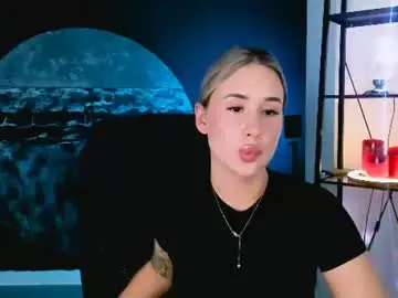 Bettyremz  live sex cam