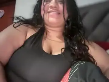 Big_boobs_lau  live sex cam