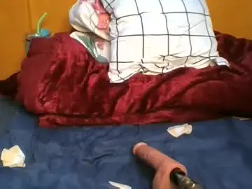 Curvylyin  live sex cam