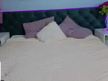 Jennifer_hayess  live sex cam