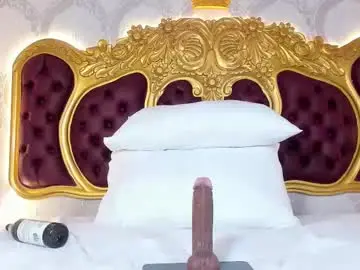 Kendralholson  live sex cam