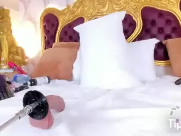 Kendralholson  live sex cam